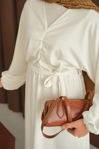 Büzgü Detay Elbise Ekru