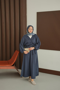 Büzgü Detay Elbise Lacivert