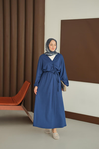 Büzgü Detay Elbise Saks Mavi