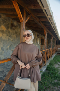 Büzgü Detay Garnili Sweatshirt Kahve