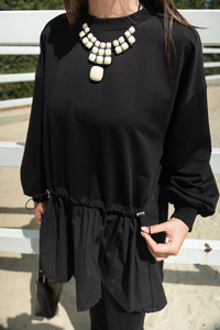 Büzgü Detay Garnili Sweatshirt Siyah