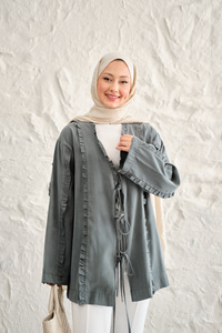 Büzgü Detay Önden Bağlamalı Detaylı Kimono Petrol Yeşil