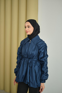 Büzgü Detay Paraşüt Ceket Lacivert