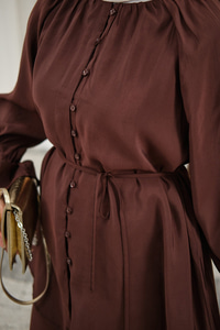 Büzgü Detay Takım Kahverengi