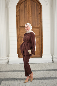 Büzgü Detay Takım Kahverengi