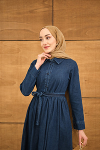 Büzgü Detay Yarım Düğmeli Bel Bağlamalı Kot Elbise Lacivert