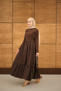 Büzgü Detaylı Sandy Poplin Elbise Kahverengi