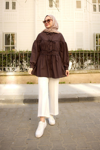 Büzgü Detaylı Vual Gömlek Kahverengi