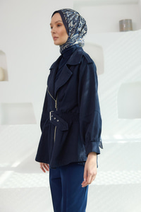 Büzgü Kemer Detaylı Jean Ceket Lacivert