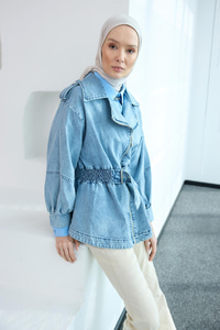 Büzgü Kemer Detaylı Jean Ceket Mavi
