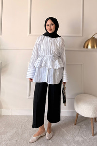 Büzgülü Bel Bağlamalı Çizgili Gömlek Beyaz