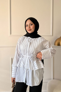 Büzgülü Bel Bağlamalı Çizgili Gömlek Beyaz