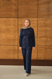 Büzgülü İkili Takım Lacivert