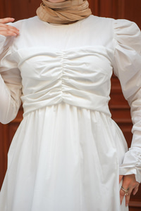 Büzgülü Poplin Elbise Beyaz