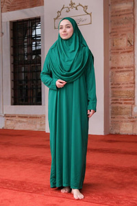 CANTALI TEK PARCA NAMAZ ELBISESI  Zümrüt Yeşil