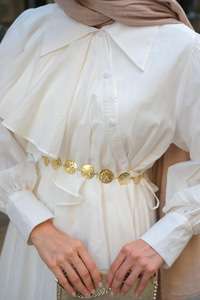 Çapraz Volanlı Vual Elbise Beyaz