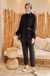 Cebi Taş Detaylı Takım Siyah