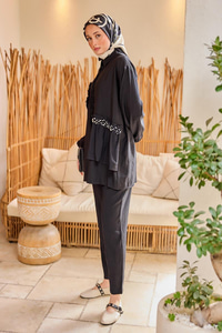 Cebi Taş Detaylı Takım Siyah