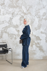 Cep Detay Bel Bağlamalı Kot Takım Lacivert