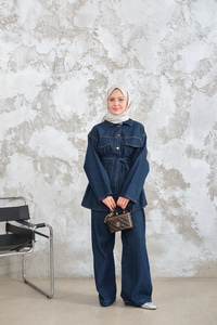 Cep Detay Bel Bağlamalı Kot Takım Lacivert