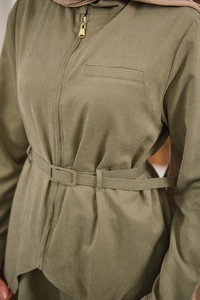 Cep Detay Fermuarlı Kemer Bağlamalı Etekli Takım Küf Yeşil