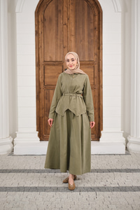 Cep Detay Fermuarlı Kemer Bağlamalı Etekli Takım Küf Yeşil