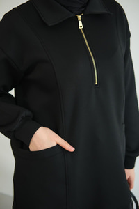 Cep Ve Yaka Detay Yarım Fermuarlı Sweat Siyah