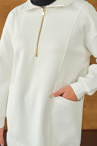 Cep Ve Yaka Detay Yarım Fermuarlı Sweat Beyaz