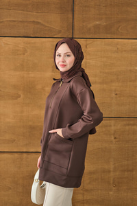 Cep Ve Yaka Detay Yarım Fermuarlı Sweat Kahverengi