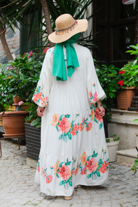 Çiçek Desen Elbise Krem-Fuşya