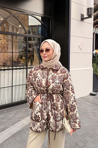 Çiçek Desen Kapitone Ceket Kahverengi