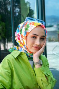 Uygun Fiyatlı CICEK DESEN PILISELI ESARP  YESIL | Loccomoda.com 