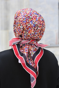 Çicek Desen Soft Eşarp Açık Kahve