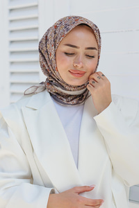 Çicek Desen Soft Eşarp Vizon