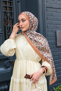 Çicek Desen Soft Şal Camel