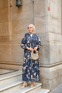 Çicek Desenli Elbise Lacivert