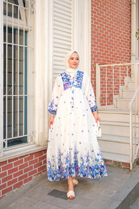 Çicek Desenli Elbise Mavi