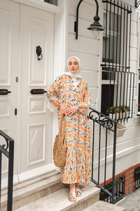 Çicek Desenli Elbise Turuncu