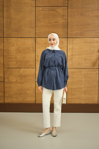 Çiçek desenli Jakar Gömlek İndigo Mavi