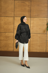 Çiçek desenli Jakar Gömlek Siyah