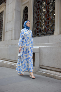 Çicek Desenli Viskon Elbise Mavi