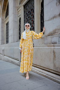 Çicek Desenli Viskon Elbise Sarı