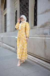 Çicek Desenli Viskon Elbise Sarı