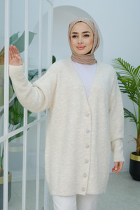 Çicek Düğme Detaylı Buklet Hırka Ekru