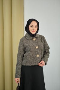 Çiçek Düğmeli Keçe Kısa Ceket Gri