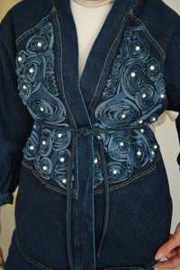 Çiçek Güpür Detay Takım Lacivert