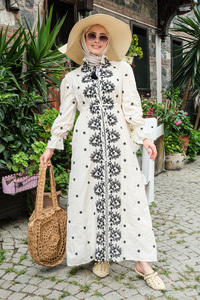 Çiçek Nakış Detay Elbise Krem