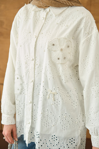 Çiçek Taş İşleme Detay Brode Ve İnci Detaylı Gömlek Beyaz