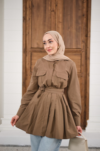 Çift Cep Detay Gizli Düğmeli Bel Bağlamalı Gömlek Kahverengi