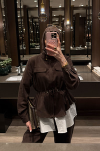 Çift Cep Detaylı Gizli Düğmeli Parçalı Takım Kahverengi